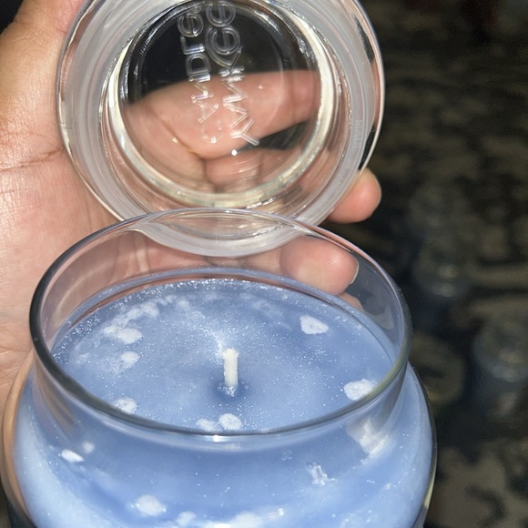 NWT Yankee Candle North Pole Hideaway - Picture 6 of 8